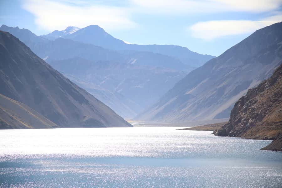 Santiago: Full day Embalse del Yeso, Casa de Chocolate, picnic & Hot Springs - The Cajón del Maipo day in plain terms
