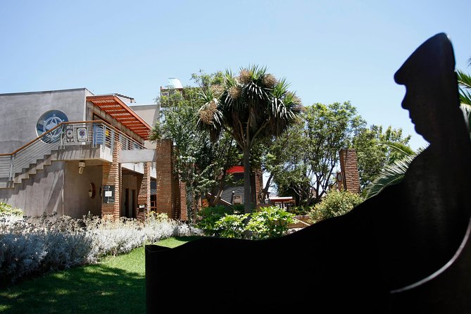 Santiago: Full-Day Neruda's Route Tour, include entraces to museums - Why This Neruda Route Feels Personal (Not Rushed)