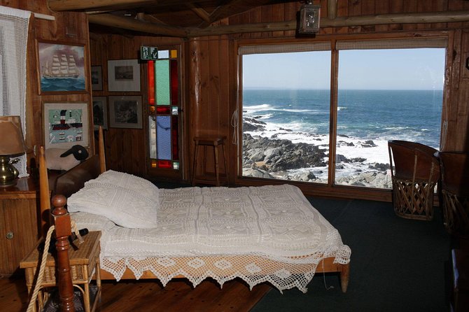 Santiago: Full-Day Neruda's Route Tour, include entraces to museums - Casa Museo Isla Negra: Neruda’s Sea-Linked World