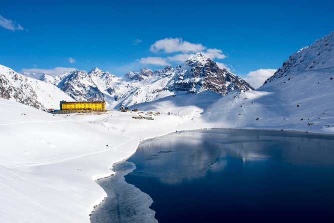 Santiago: Full day Portillo and Inca Lagoon panoramic tour - A long Andes day with Portillo vibes and real mountain context