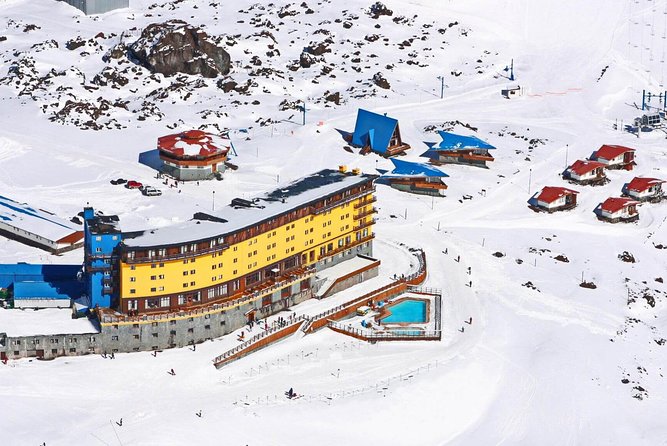 Santiago: Full day Portillo and Inca Lagoon panoramic tour - The guide experience: local explanations that make the scenery stick