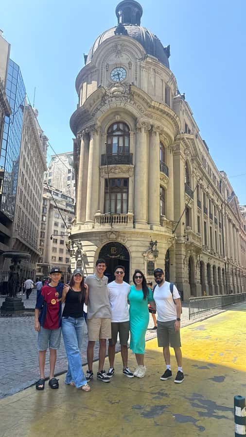 Santiago: Guided City Tour through the historic center of Santiago - Santa Lucía Hill finish: reset your bearings with a viewpoint