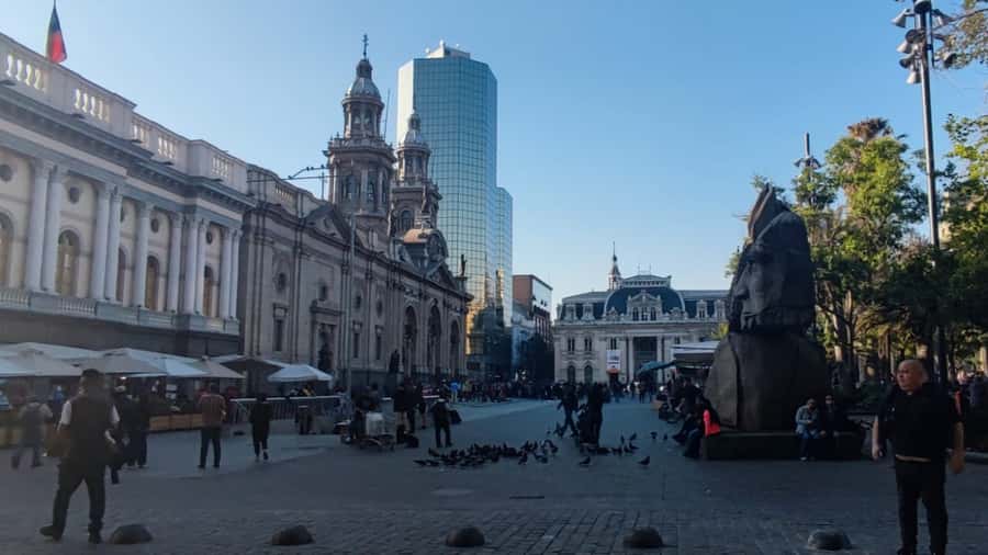 Santiago: Highlights Private City Tour - Monday closures: plan around what might be shut