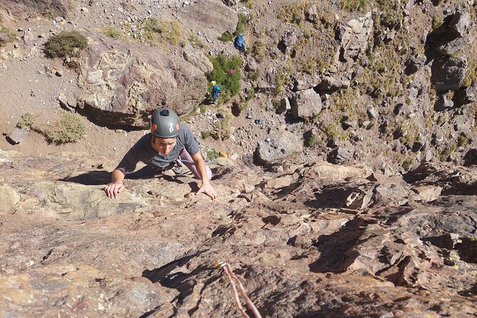 Santiago Metropolitan Region Rock Climbing Experience - Quick hits you’ll care about