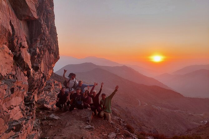 Santiago Metropolitan Region Rock Climbing Experience - What climbing actually looks like, from first routes to longer pitches