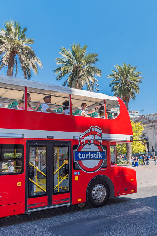 Santiago Pass: The best way to explore the city - The funicular as a historic bonus (and a second angle on the hill)