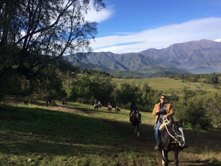 Santiago: Private Andes Foothills Horseback Riding. Half day - Horses, helmets, and the calm-factor that makes it work