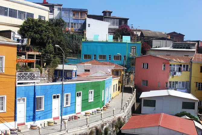Santiago's LGBT+ Nightlife Experience - Key Highlights You’ll Actually Feel During the Night