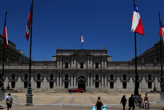 Santiago semi-private city tour, small groups - Key highlights at a glance