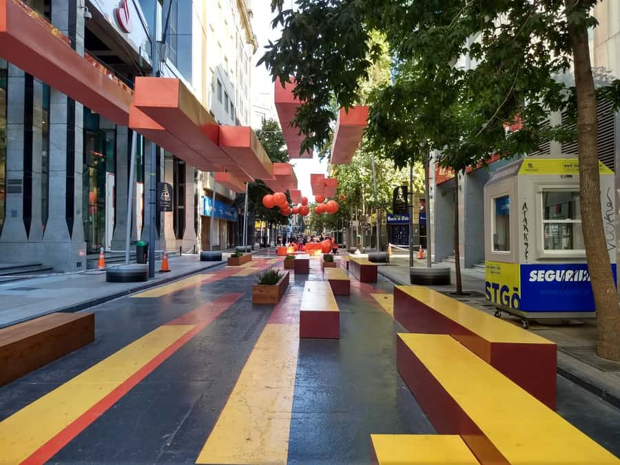 Santiago: The Essentials City Tour & Optional Concha y Toro - The Downtown Loop: Plaza De Armas, Cathedral Area, and the Government Core