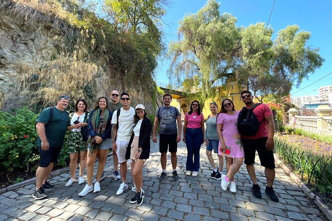 Santiago Tour Journey Through the Heart of the City - A practical morning route through Santiago’s center (8:30 start)