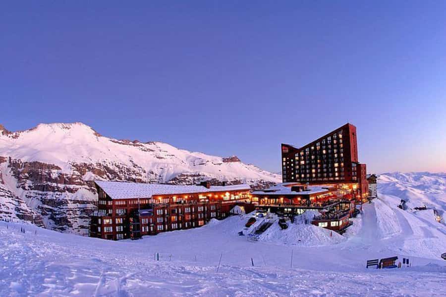 Santiago: Valle Nevado Ski Day Trip with Hotel Transfers - Why Valle Nevado makes sense as a Santiago ski day