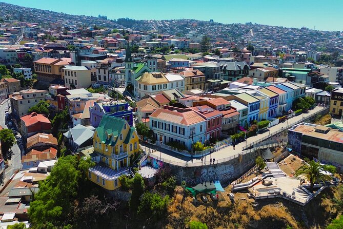 Santiago: Viña del Mar, Valparaiso, with Casablanca Wine Tasting - Getting Picked Up in Santiago Without Losing Your Day