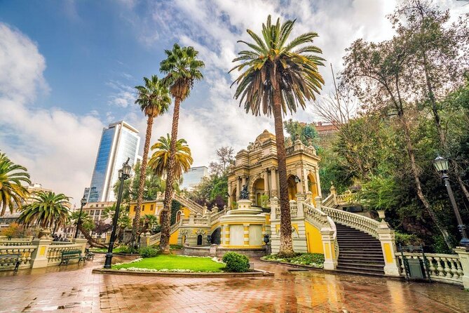 Santiago Walking City Tour - Quick hits before you lace up