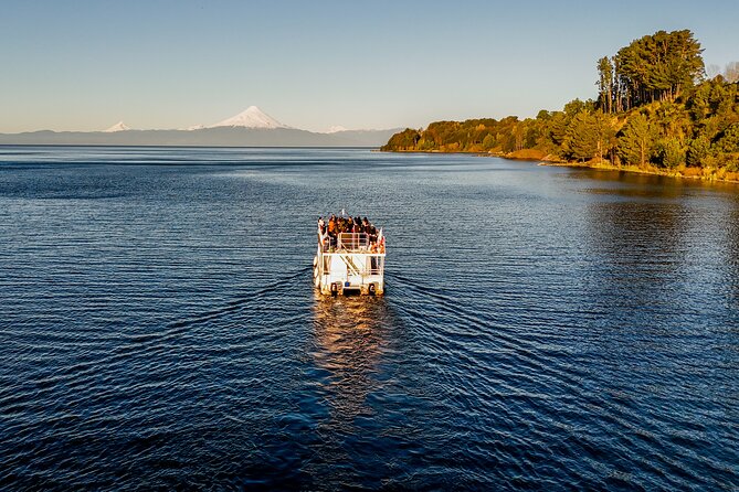 Scenic Catamaran Tour on Llanquihue lake - Why this quick catamaran works so well on the lake
