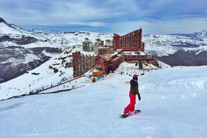 Ski Experience in Valle Nevado, Lessons, Transportation, and More - The short Parque Arauco stops, what they’re really for