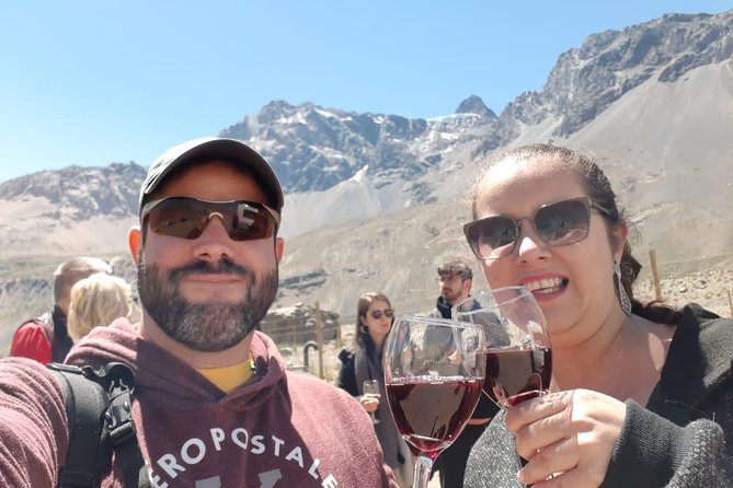 Small-Group Cajón del Maipo Full-Day Tour and Picnic - Small-town passes you can actually picture: La Obra, El Canelo, El Manzano, San Gabriel