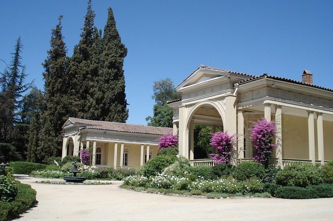 Small-Group Half Day Tour to Concha y Toro Winery - Wine Tasting Tips for First-Time Tasters (That Fit This Tour)