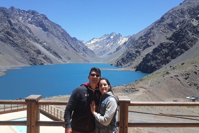 Small-Group Tour of Portillo Ski Center and Inca Lagoon from Santiago - Stop 1: Monument to the Victory of Chacabuco, a fast history break