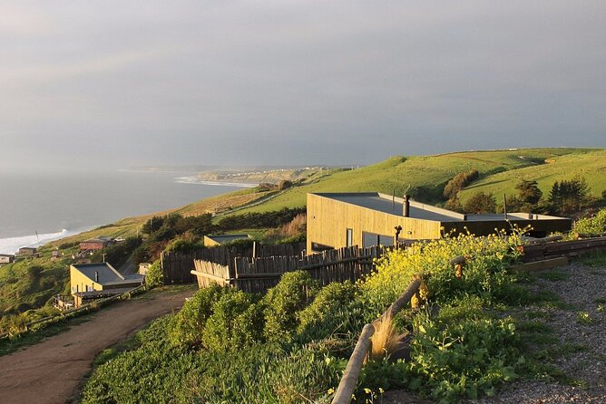 Southcoast - Private Full-Day tour - Hotel pickup and the early momentum out of the capital