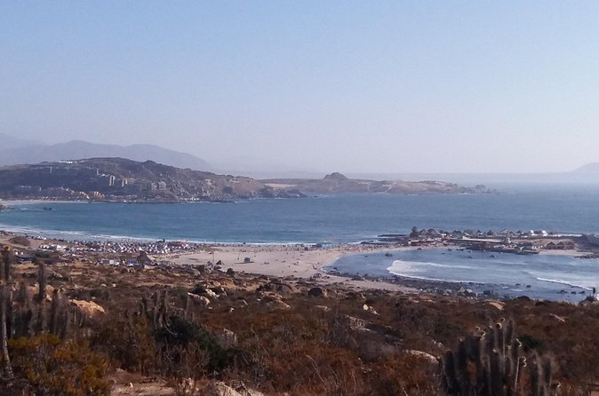 Spas and Beaches Tour: La Herradura -Totoralillo - Guanaqueros -Tongoy - Stop 2: Guanaqueros Mirador, 17 km of Sand, and Calm-Water Play