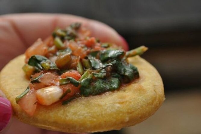 Street Food Tour in Santiago with a Local Guide - Barrio Lastarria, First Bites, and Why This Neighborhood Works