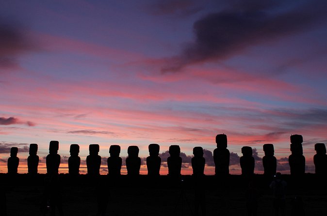 Sunrise Tongariki - Who This Fits Best on Easter Island