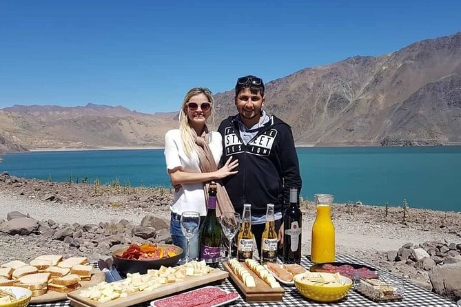 Tour Cajón del Maipo and Embalse el Yeso, includes picnic - Pickup, pacing, and what the 11 hours actually means