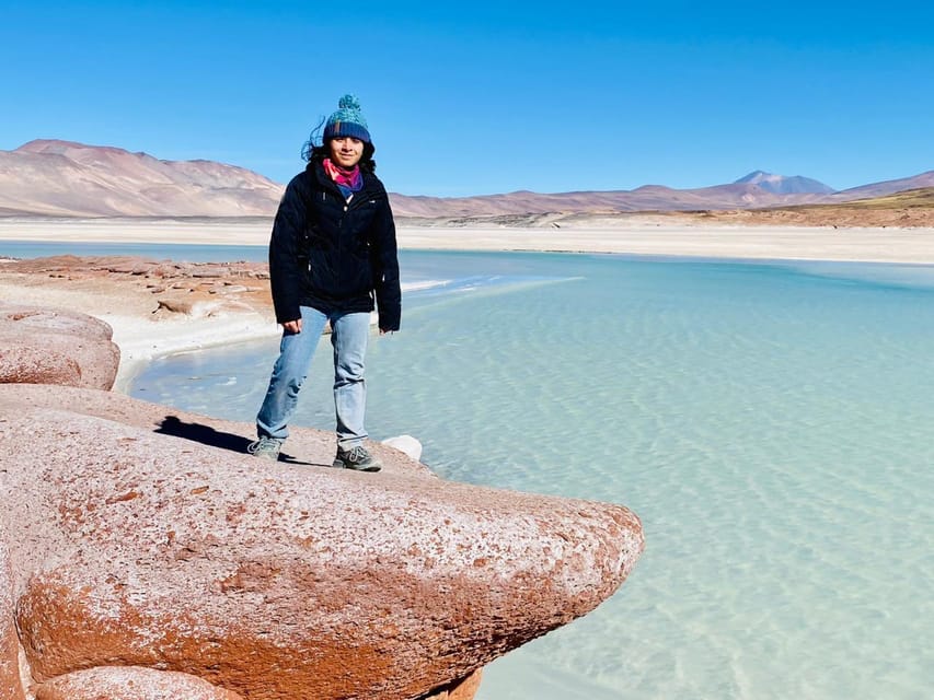 Tour Piedras Rojas + Altiplanic Lagoons + Chaxa Lagoon - Miscanti and Meñiques lagoons, the high altitude science you can feel