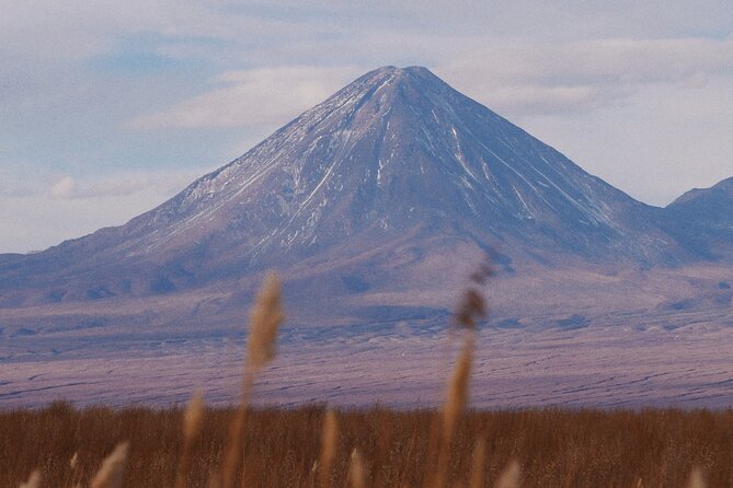 Tour to Laguna Cejar, Ojos del Salar and Laguna Tebinquiche - Comfort, Guide Style, and Language: What to Expect on a Small Group Day