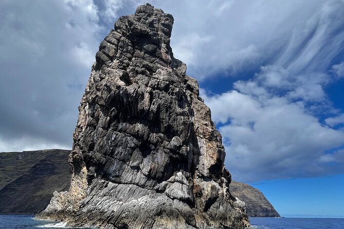 Tour to the Motus: Boat trip and snorkeling in Rapa Nui - Snorkeling off the Motus, plus fishing if the moment works
