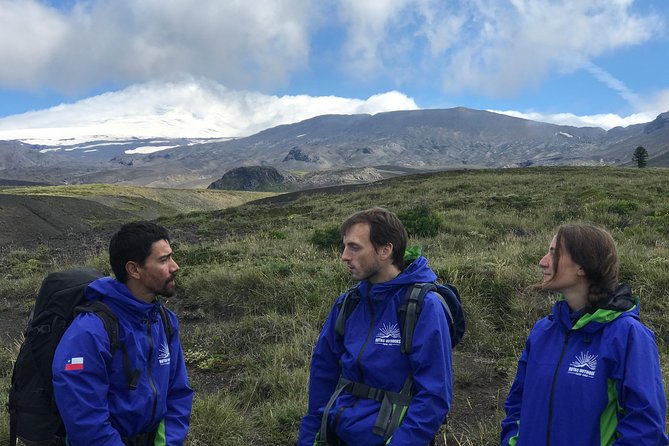 Trekking Mirador el volcano + Geometric hot springs - Why This Viewpoint Has Real Value (Even When the Sky Isn’t Perfect)