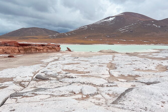 Triple Excursion: Red Stones, High Plains and Chaxa - Entering the day at Tropico de Capricornio (before the heat shows up)