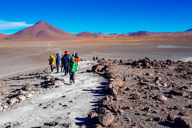 Uyuni Salt Flats 3 Days/2 Night from San Pedro de Atacama - Day 3: Salar de Uyuni Highlights, Incahuasi Island, Salt-Made Stops, and Colchani