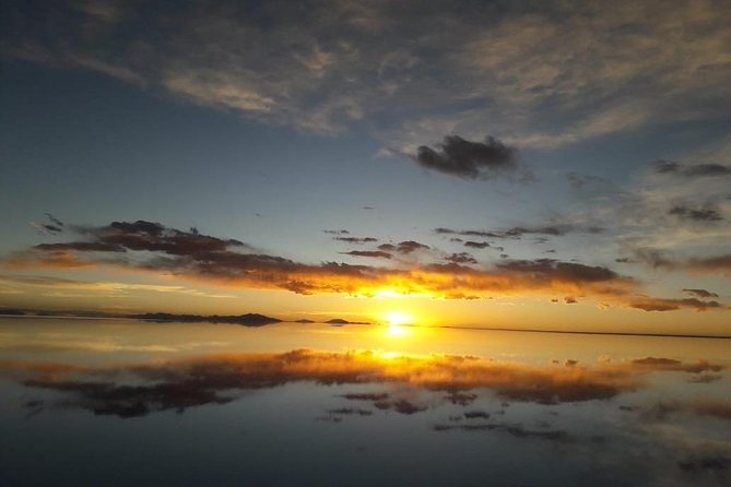 Uyuni Saltflat from San Pedro de Atacama ROUNDTRIP or ONE WAY to Uyuni - Tips That Keep the Trip Stress-Free: Cash, Layers, and Flight-Proofing