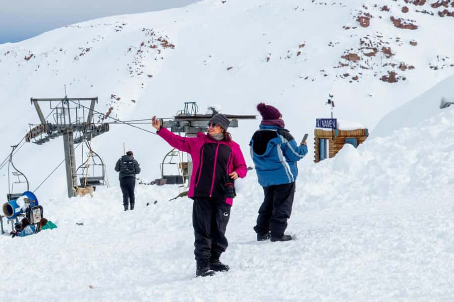 Valle Nevado Tour - Parque Arauco and the Rental Stop: Plan Your Cold-Weather Setup