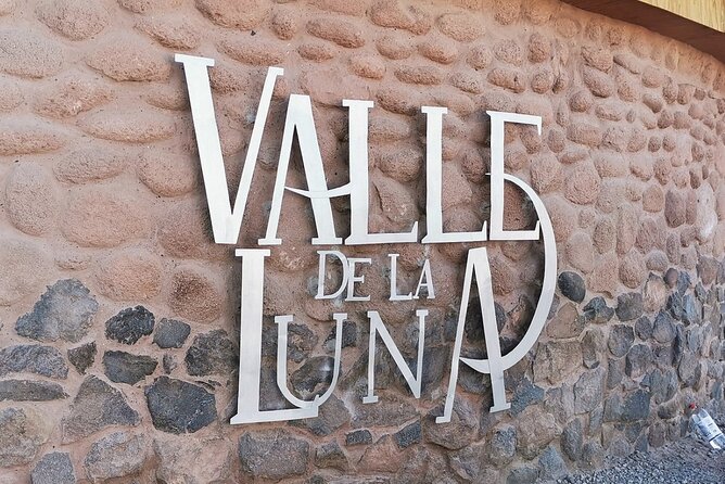 Valley of the Moon in San Pedro de Atacama Guided Tour + Cocktail - Key highlights to look for