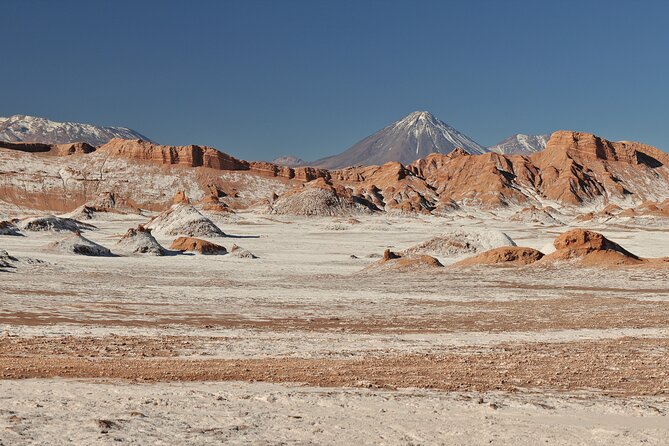 Valley of the Moon Visit of the Salt and Sunset Range - Small Group Comfort, Air-Conditioned Transport, and a Maximum of 18