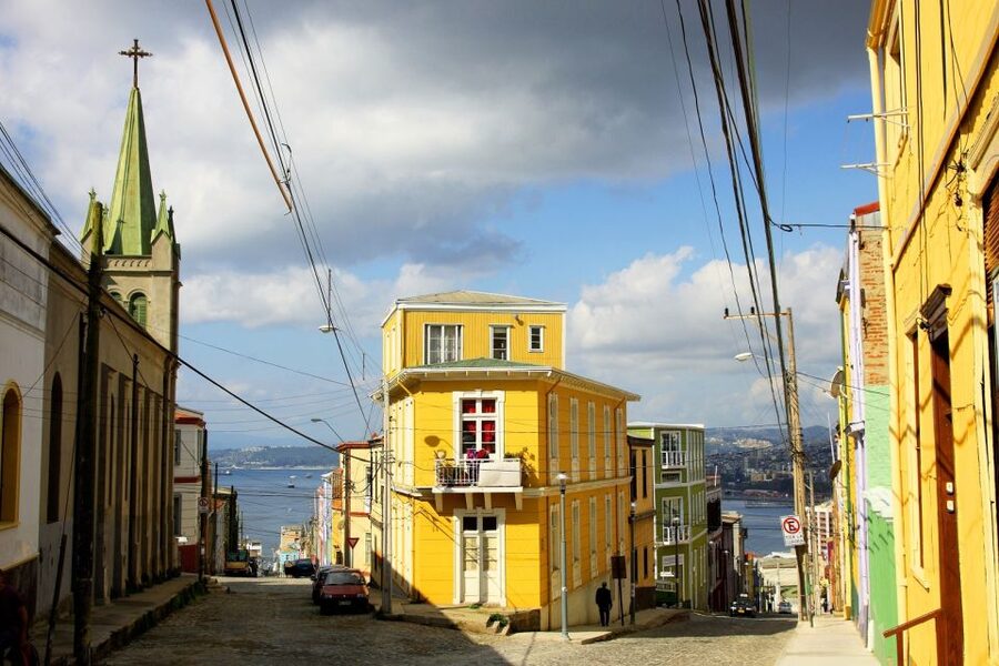 Valparaiso 3-Hour Walking Tour - Riding the funiculars to Cerro Alegre and Cerro Concepción