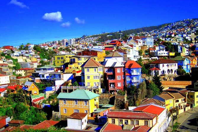 Valparaiso Port and Viña del Mar with Casablanca Wine Tasting - From Pasaje Bavestrello to mural alleyways, this is where the walking feels worth it