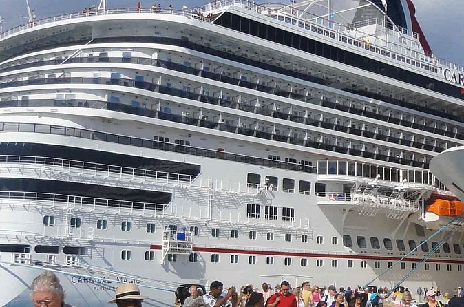 Valparaiso to Santiago Private Transfer or Santiago to Valparaiso - Private Means Your Group, But Cruise Changes Can Affect the Setup