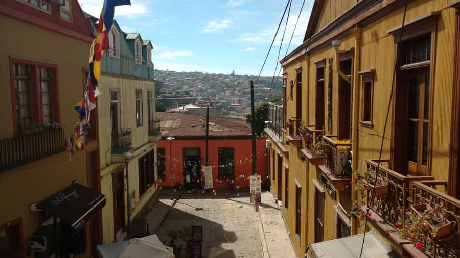 Valparaíso, Viña del Mar and Casablanca Full Day Experience - Price and Value: Is 166 Per Person Fair?