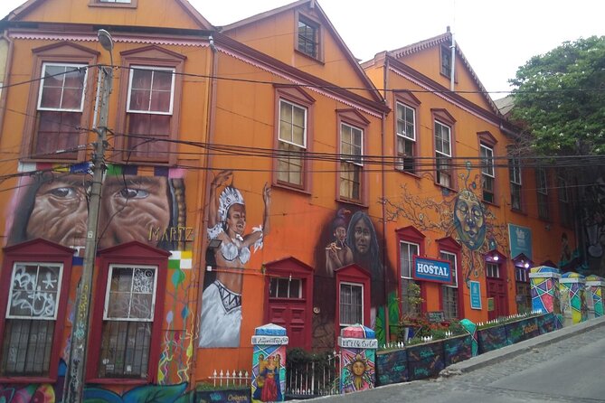 Valparaiso Walking tour from Santiago - Open Air Museum on Cerro Bellavista: 20 Murals, Real Artists, Free Entry
