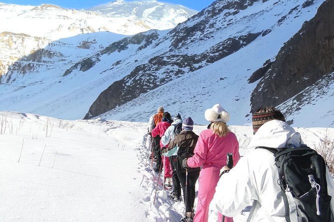 Volcano Snow Hike 4k in Cajón del Maipo from Santiago Private Tour - The snowshoe start: walking 4 km with the Maipo River nearby