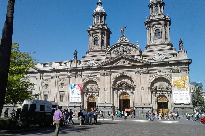 Wine Tour and Santiago City in a Small Group - Lastarria and Bellavista, artsy streets with real nighttime energy