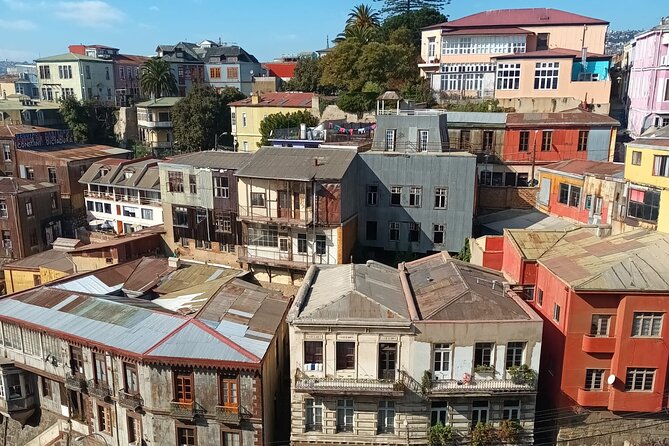 Winery & Valparaiso Private Tour - day trip from Santiago - Paseo del Puerto and Plaza Sotomayor: The Heart of the Port